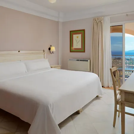 Aguilas Tenerife, Affiliated By Melia Szálloda 4*